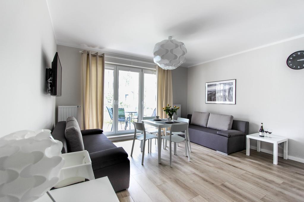 אוסטרוני מורסקי Rezydencja Apartamenty Ostrowski מראה חיצוני תמונה